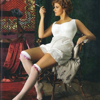 Голая Елена Бирюкова