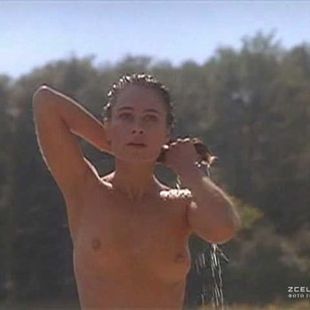 Голая Джули Уорнер
