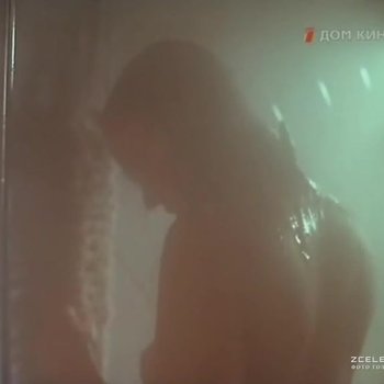 Голая Нийоле Ожелите