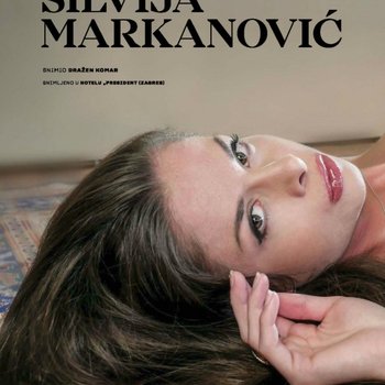 Голая Сильвия Марканович